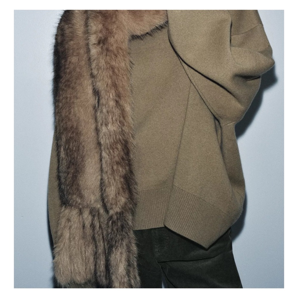 ZARA PLAIN FAUX FUR FRINGED SCARF - Picture 4 of 6